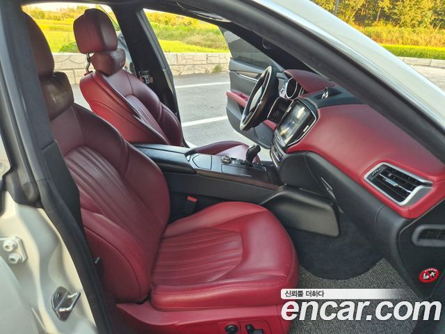 Maserati Ghibli 2017 — photo 17