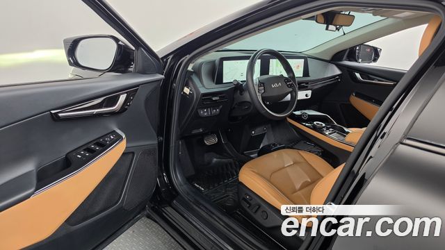 Kia EV6 2022 — photo 10