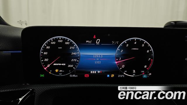 Mercedes-Benz A-Class 2025 — photo 11