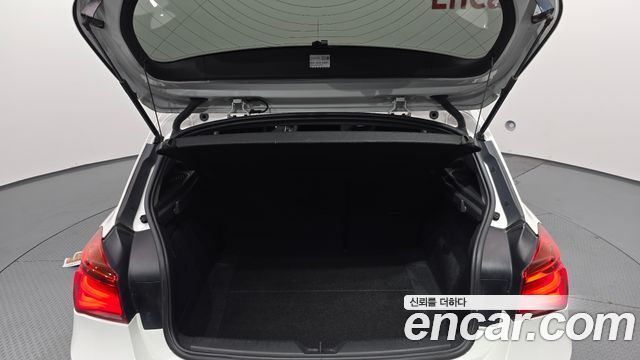 BMW 1-Series 2017 — photo 20