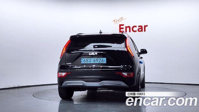 Kia Niro 2023 — photo 4
