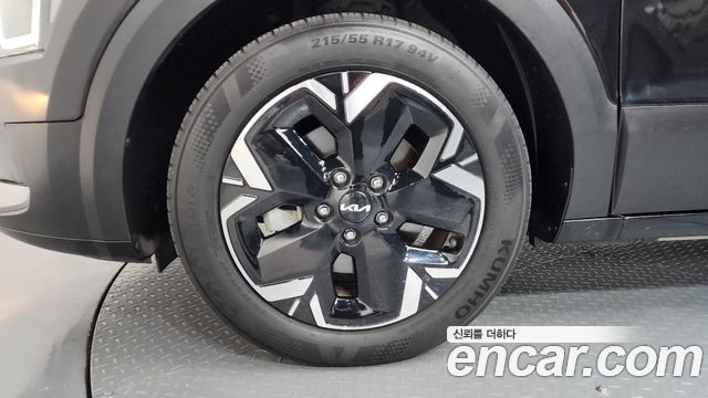 Kia Niro 2023 — photo 5