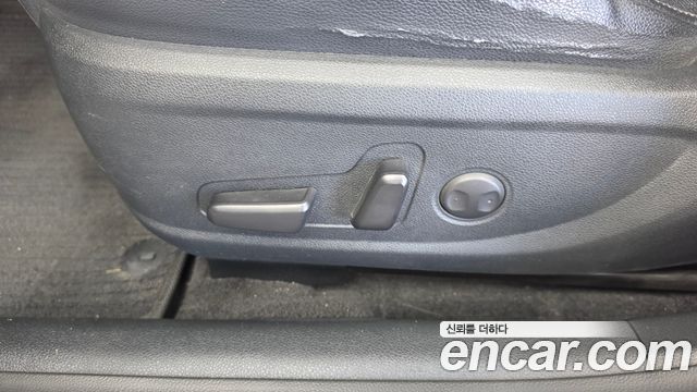 Kia K5 2018 — photo 29