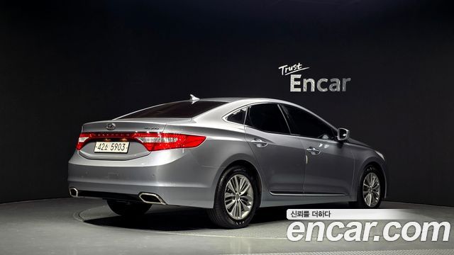 Hyundai Grandeur 2016 — photo 2