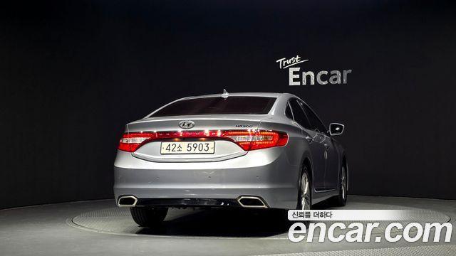 Hyundai Grandeur 2016 — photo 4