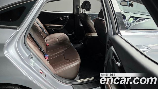 Hyundai Grandeur 2016 — photo 10