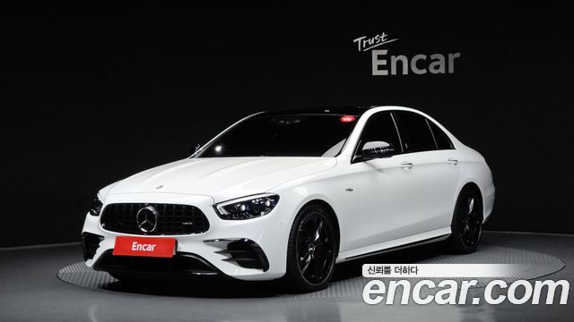 Mercedes-Benz E-Class 2023 — photo 1