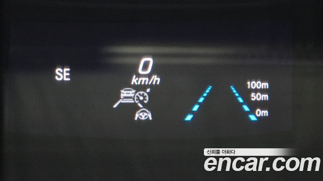Mercedes-Benz E-Class 2023 — photo 23