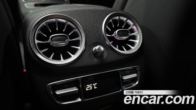 Mercedes-Benz E-Class 2023 — photo 27