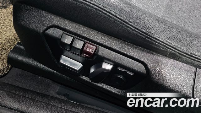 BMW Gran Turismo 2020 — photo 17