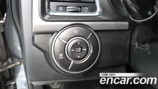 KG Mobility KORANDO 2017 — photo 24
