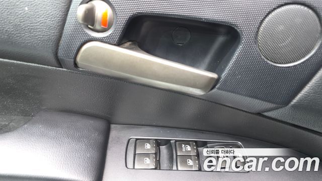 KG Mobility KORANDO 2017 — photo 28