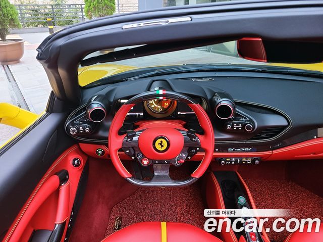 Ferrari F8 2021 — photo 6
