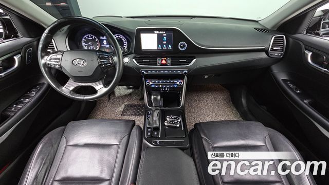 Hyundai Grandeur 2018 — photo 10