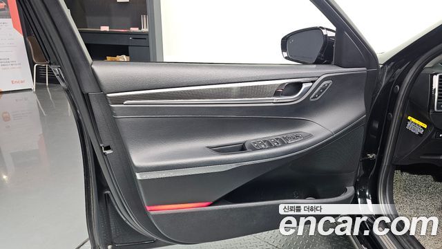 Hyundai Grandeur 2018 — photo 14
