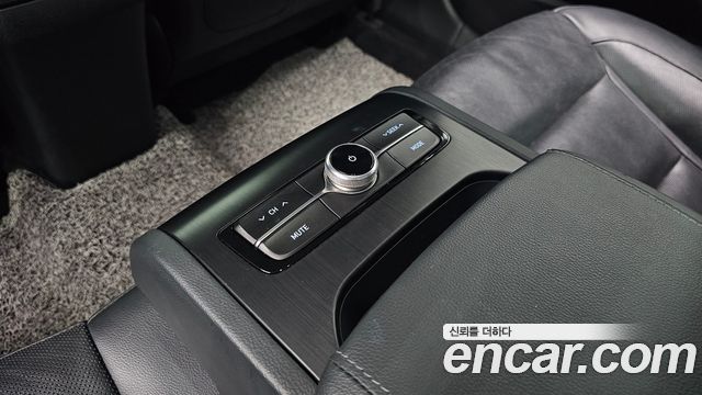 Hyundai Grandeur 2018 — photo 29