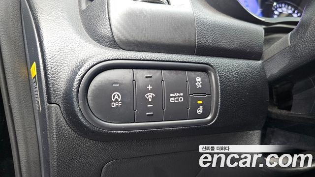 Kia K3 2015 — photo 19