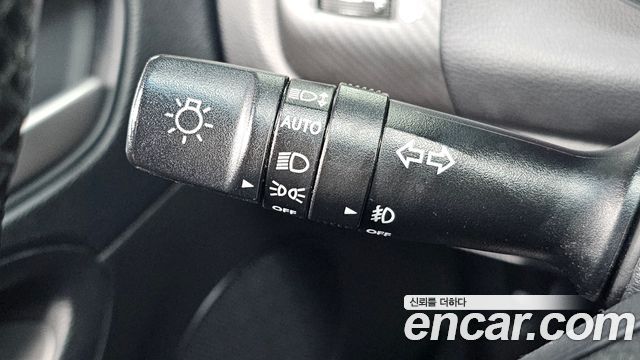 Kia K3 2015 — photo 24