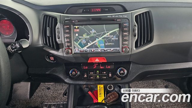 Kia Sportage 2011 — photo 20