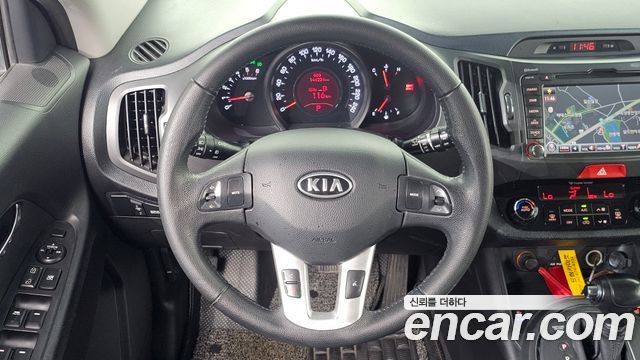 Kia Sportage 2011 — photo 21