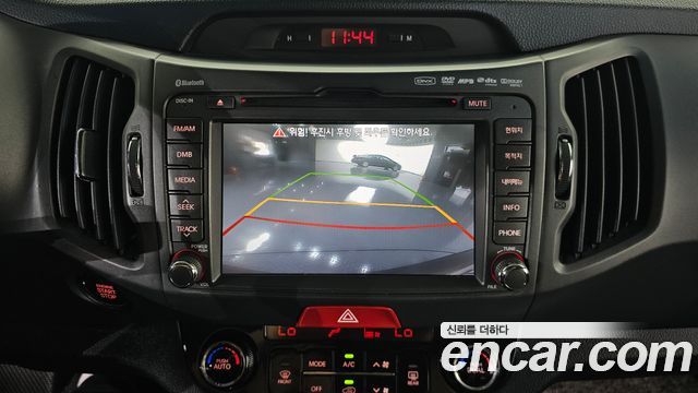 Kia Sportage 2011 — photo 22