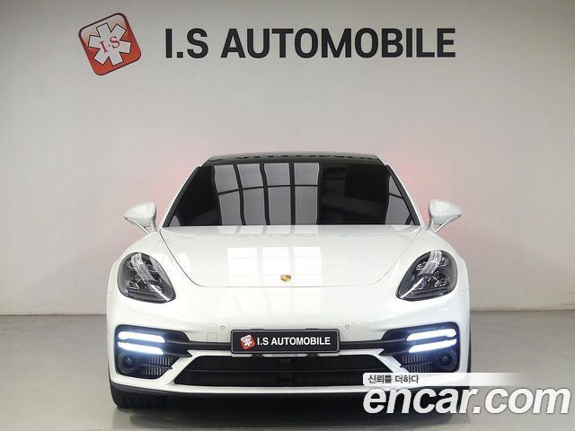 Porsche Panamera 2021 — photo 2