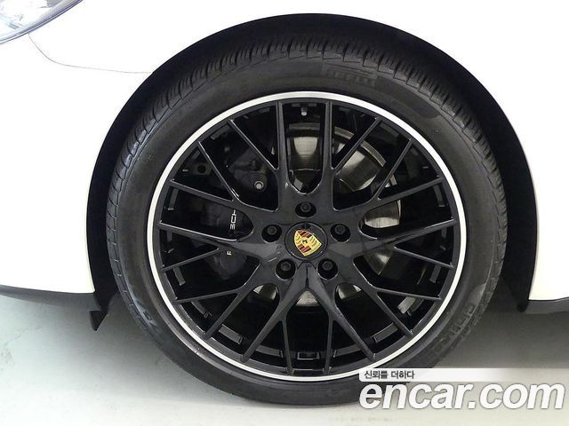 Porsche Panamera 2021 — photo 4