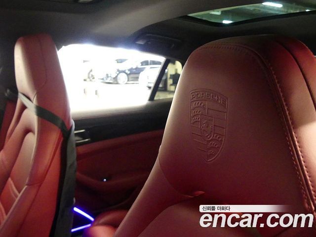 Porsche Panamera 2021 — photo 19