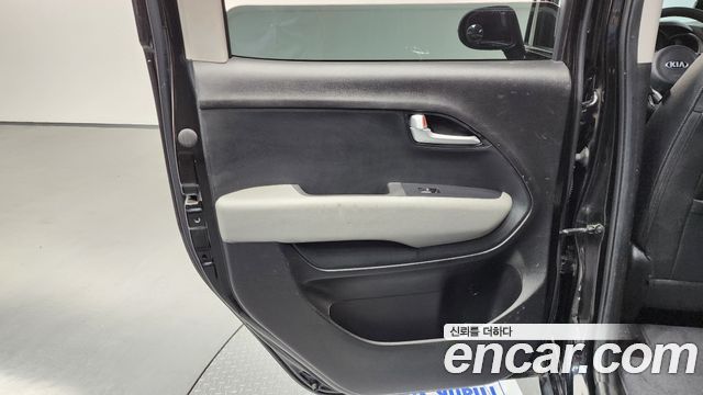 Kia RAY 2018 — photo 15