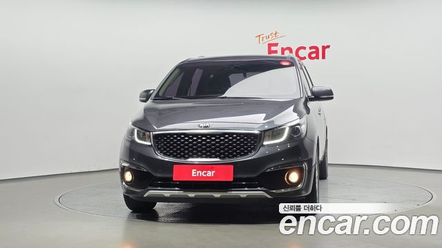 Kia Canival 2018 — photo 3