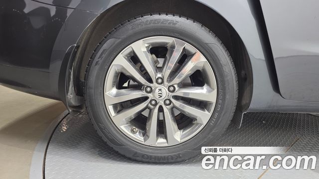 Kia Canival 2018 — photo 5