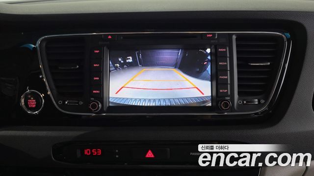 Kia Canival 2018 — photo 15