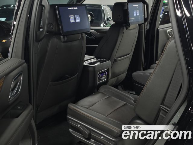 Chevrolet Tahoe 2023 — photo 11