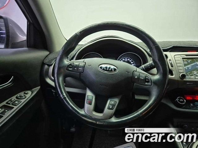 Kia Sportage 2014 — photo 9