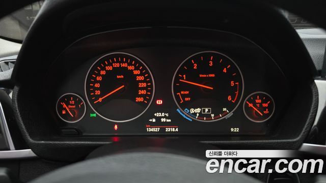 BMW 3-Series 2016 — photo 7