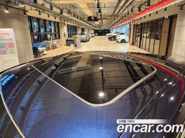 Lexus ES 2021 — photo 19