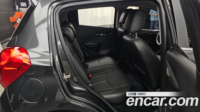Chevrolet Korea Spark 2017 — photo 18