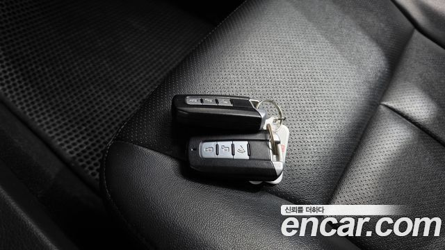 KG Mobility KORANDO 2016 — photo 21