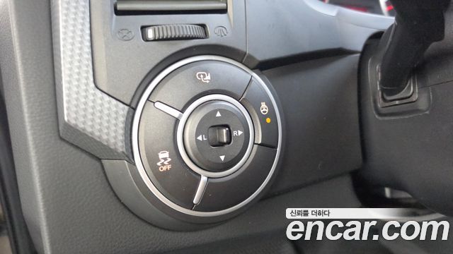 KG Mobility KORANDO 2016 — photo 25