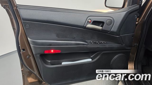 KG Mobility KORANDO 2016 — photo 14