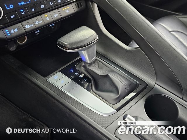 Hyundai AVANTE 2021 — photo 13