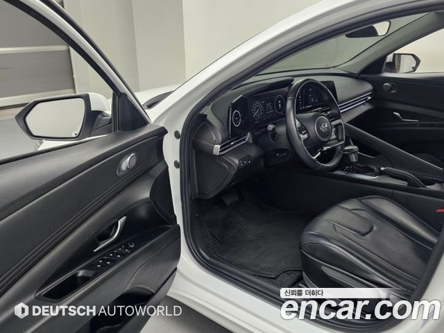 Hyundai AVANTE 2021 — photo 16