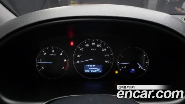 Hyundai Starex 2018 — photo 8