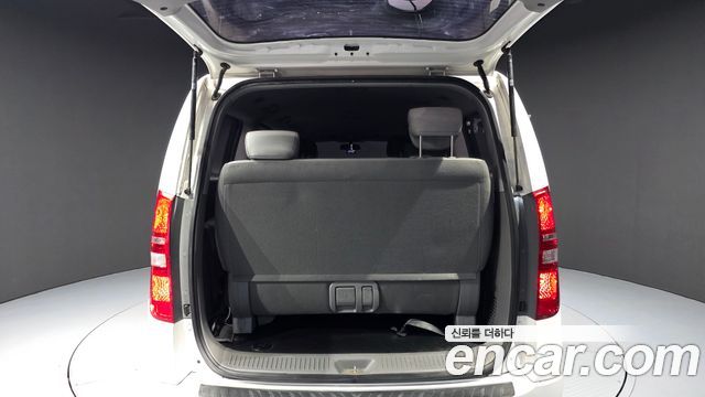 Hyundai Starex 2018 — photo 20