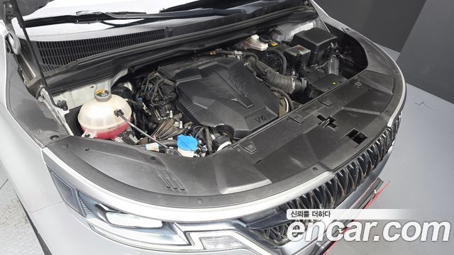 Kia Canival 2021 — photo 6