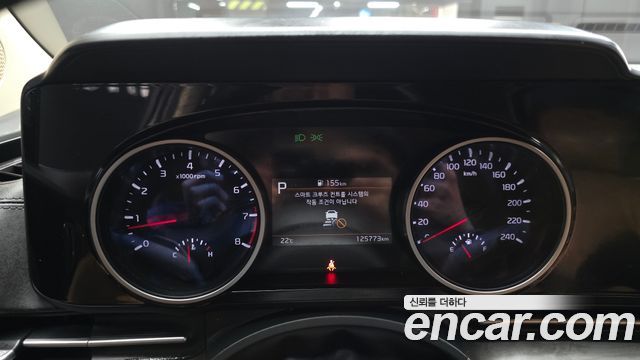 Kia Canival 2021 — photo 11