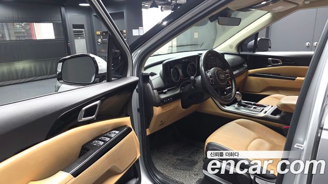 Kia Canival 2021 — photo 13