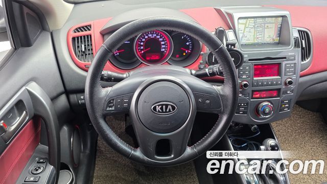 Kia Porte 2012 — photo 19
