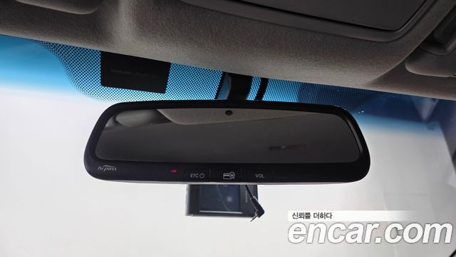 Kia Porte 2012 — photo 22