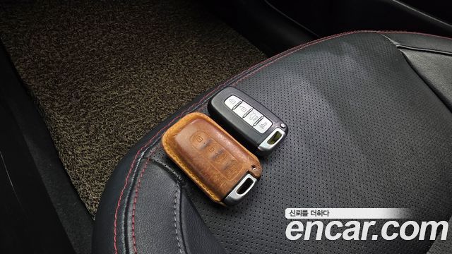 Kia Porte 2012 — photo 25